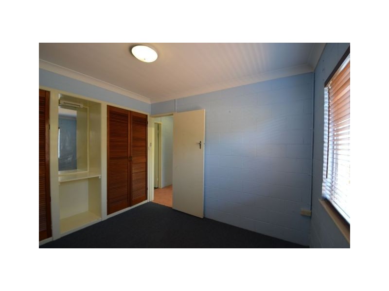 2/4 Catto Street, Centenary Heights QLD 4350