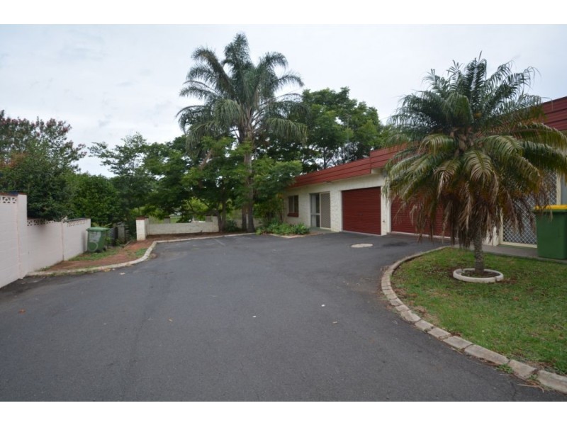 3/4 Catto Street, Centenary Heights QLD 4350