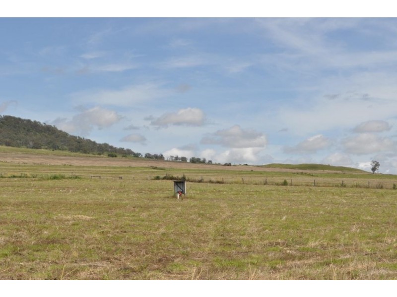 3085 Budgee Road, Greenmount QLD 4359