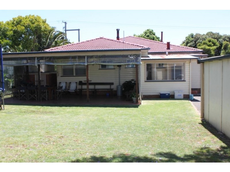 116 Holberton Street, Newtown QLD 4350