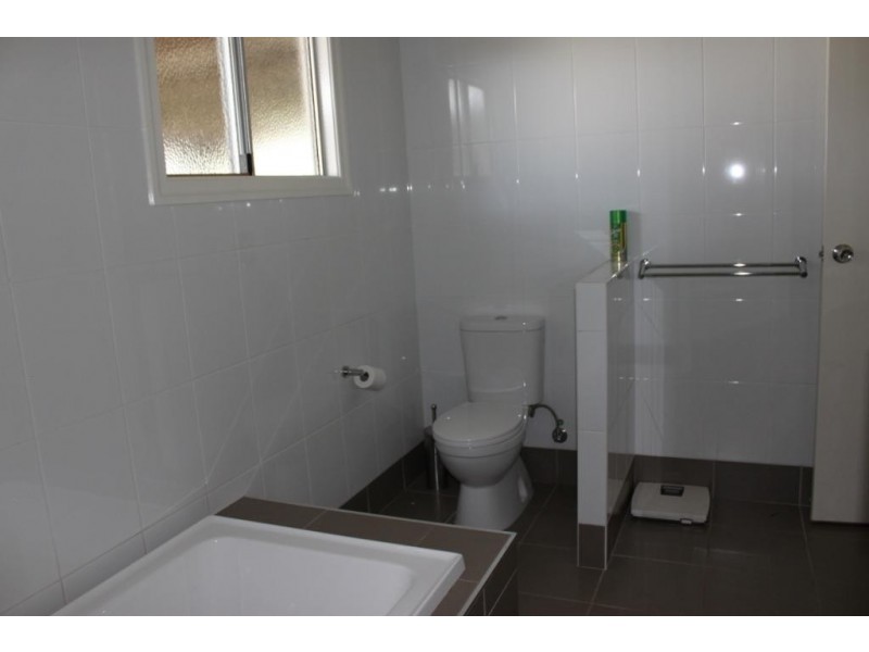 116 Holberton Street, Newtown QLD 4350