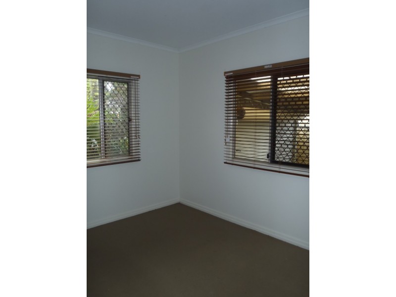 523 Hume Street, Middle Ridge QLD 4350