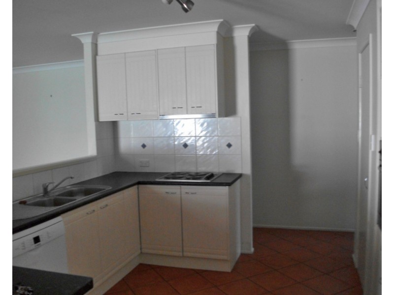 20 Wood Drive, Middle Ridge QLD 4350