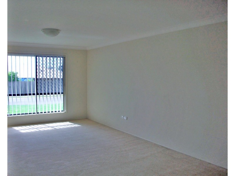 20 Wood Drive, Middle Ridge QLD 4350