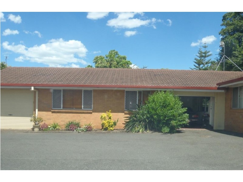 3/372 Tor Street, Newtown QLD 4350
