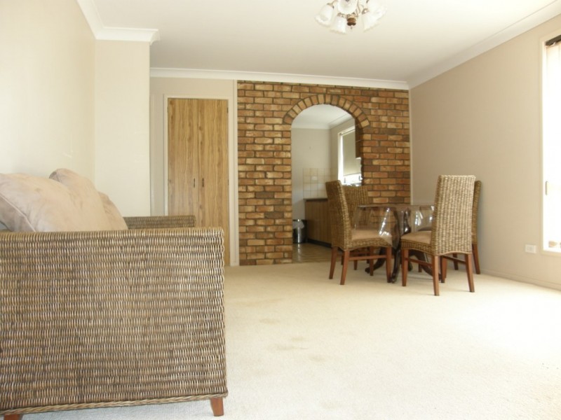 1/23 Broadfoot Street, Kearneys Spring QLD 4350