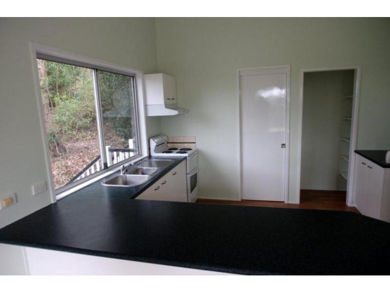 11 Dippel Street, Middle Ridge QLD 4350