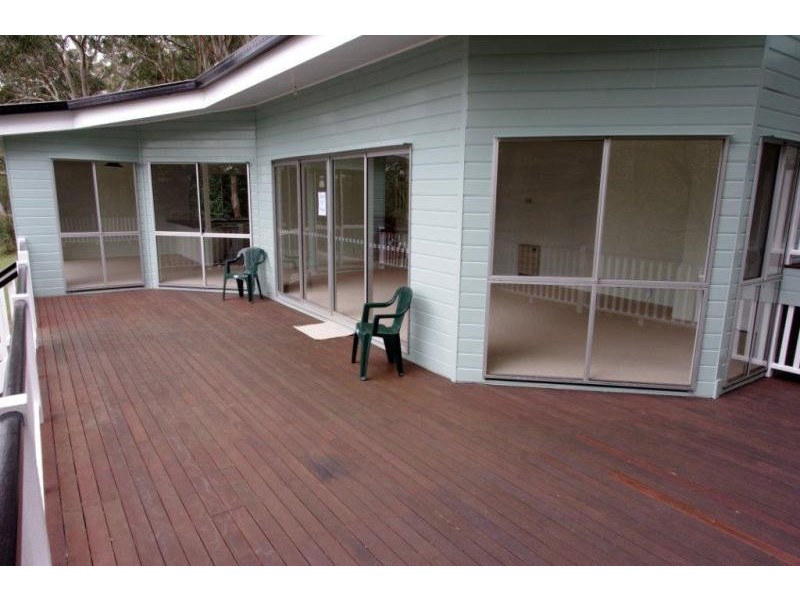 11 Dippel Street, Middle Ridge QLD 4350