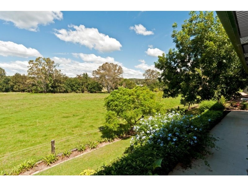 57 Penfolds Rd, Murphys Creek QLD 4352