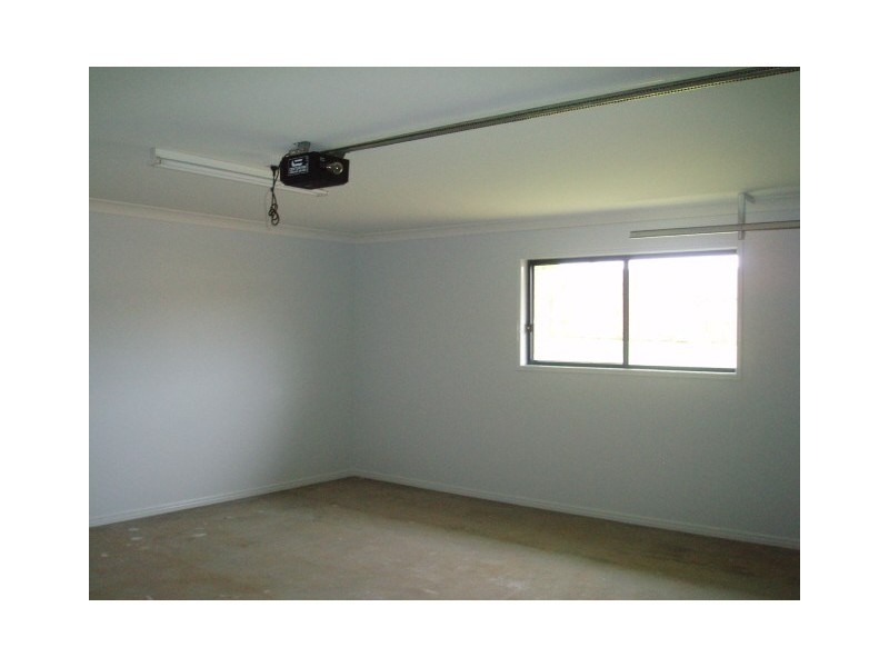 19 Moorina Drive, Harristown QLD 4350