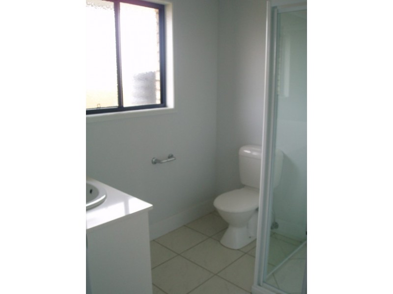 19 Moorina Drive, Harristown QLD 4350