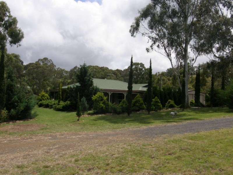 4 Wehl Ct, Mount Rascal QLD 4350