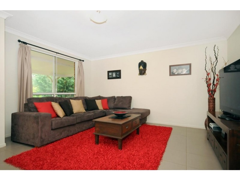 4 Wehl Ct, Mount Rascal QLD 4350