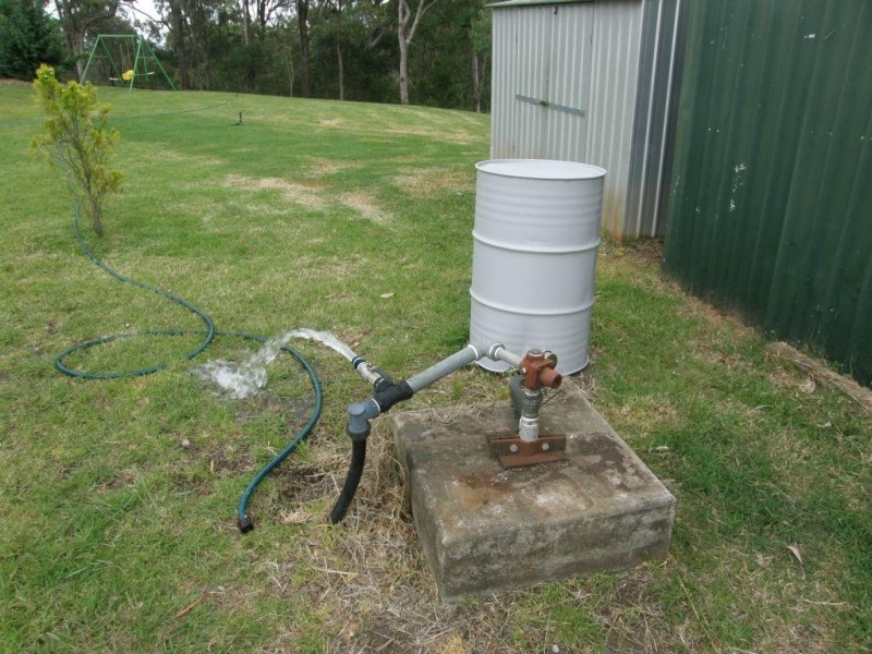 4 Wehl Ct, Mount Rascal QLD 4350