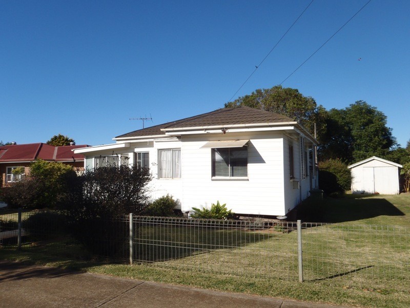 22 Glenvale Road, Glenvale QLD 4350