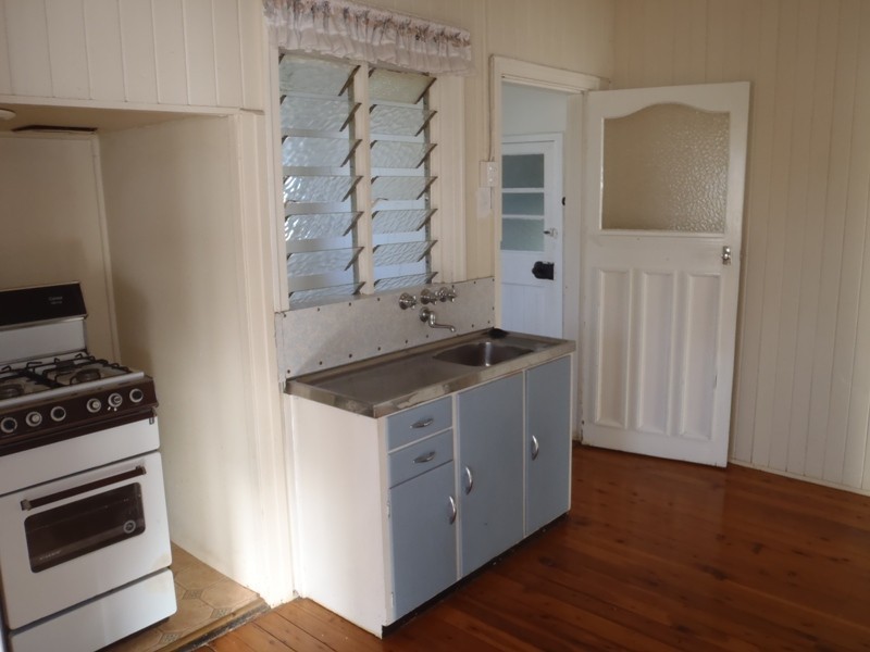 22 Glenvale Road, Glenvale QLD 4350