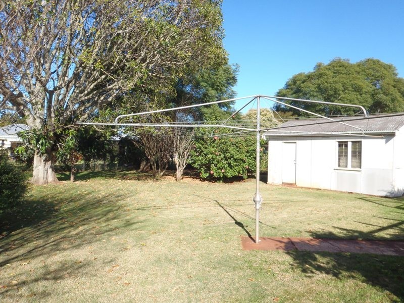 22 Glenvale Road, Glenvale QLD 4350
