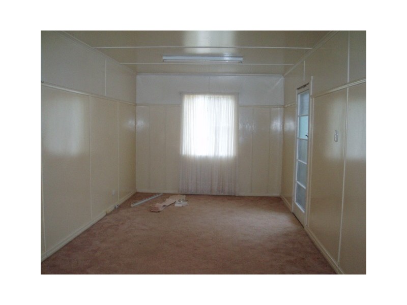 181 South Street, Centenary Heights QLD 4350