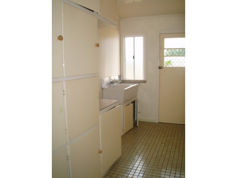 181 South Street, Centenary Heights QLD 4350