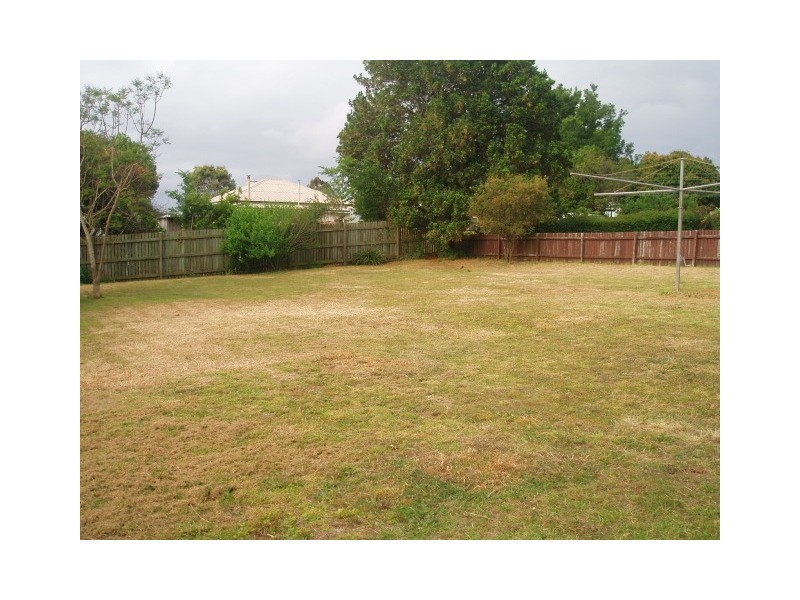 181 South Street, Centenary Heights QLD 4350