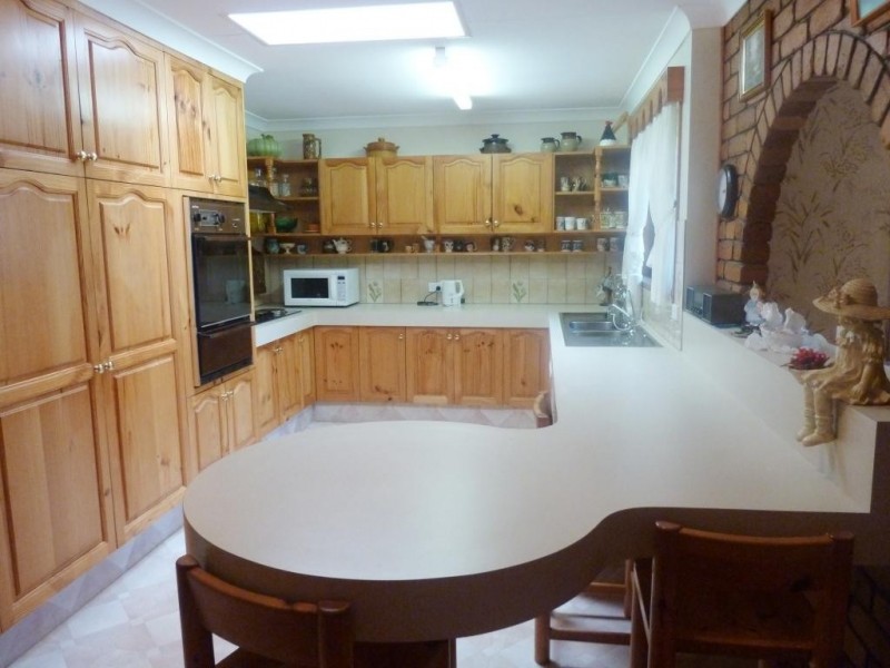 3 Koala St, Harristown QLD 4350