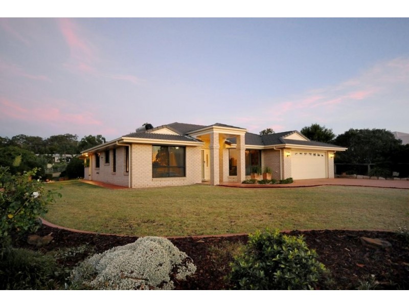 12 Glenmorgan Ct, Glenvale QLD 4350