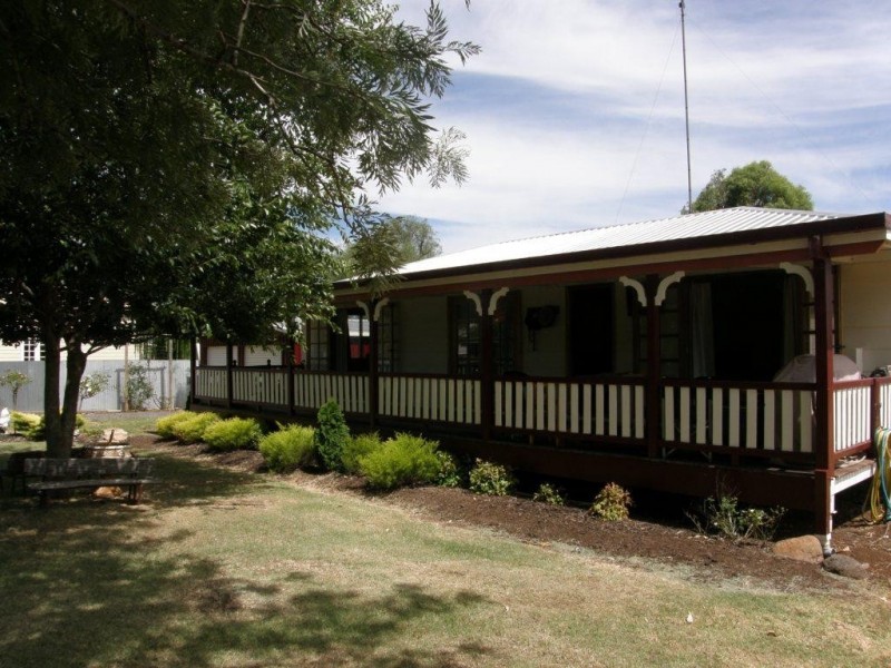 7 Creek Street, Cambooya QLD 4358