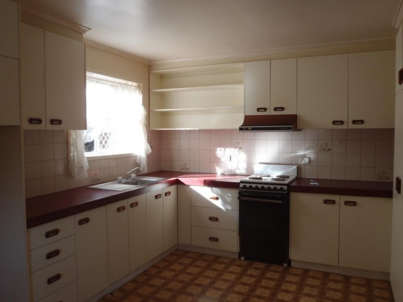 2 Bruce Street, East Toowoomba QLD 4350