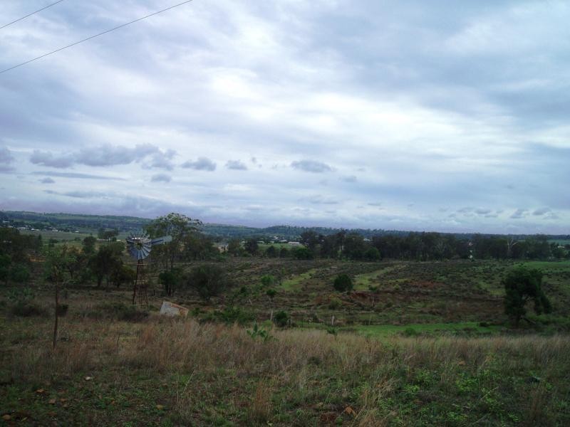 Meringandan QLD 4352