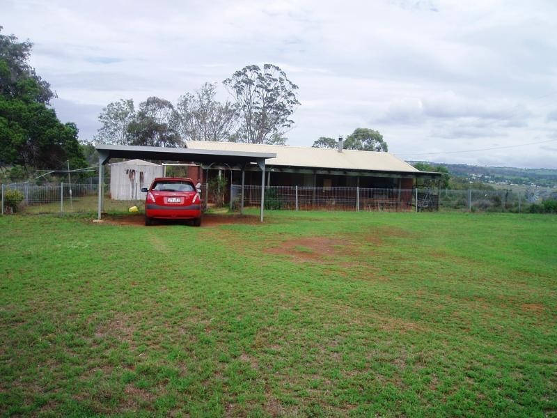 Meringandan QLD 4352
