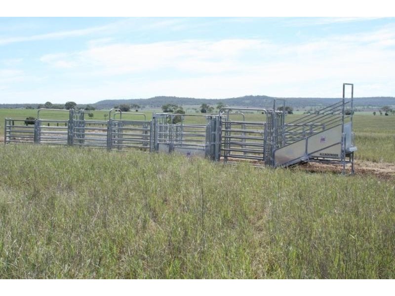 - – Lorenz Road, Mt Molar, Nobby QLD 4360