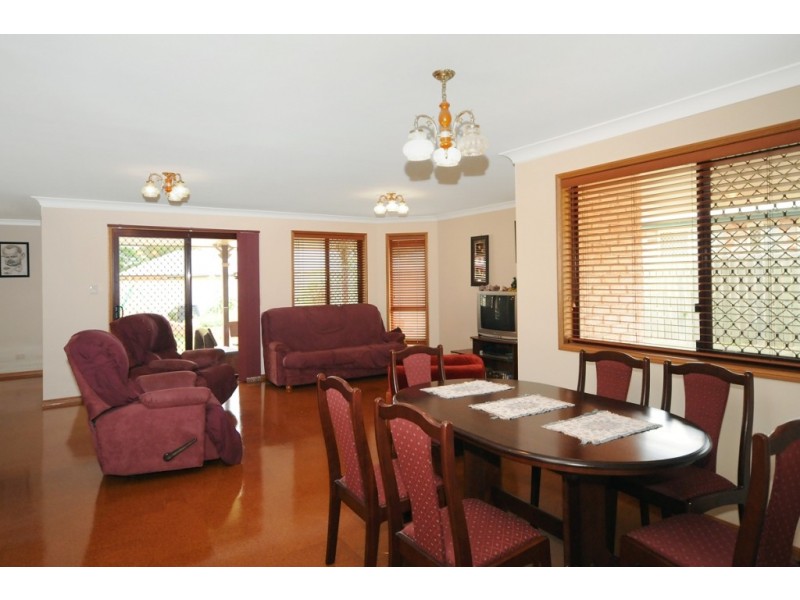 7 Ethan St, Middle Ridge QLD 4350