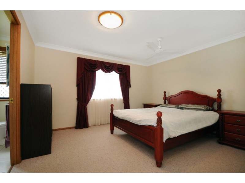 7 Ethan St, Middle Ridge QLD 4350