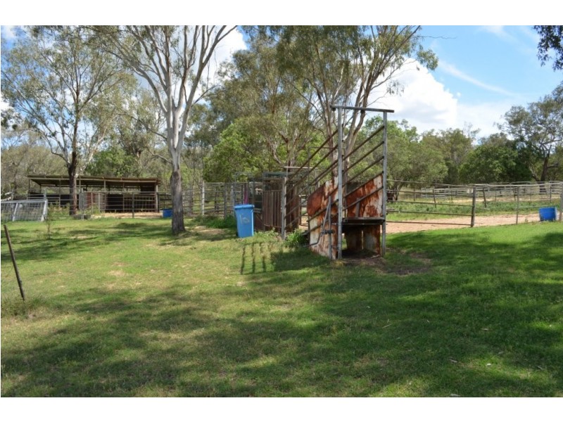 60 Barrons Road, Pittsworth QLD 4356