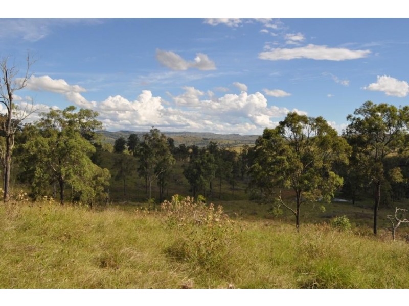 5224 New England Highway, Crows Nest QLD 4355