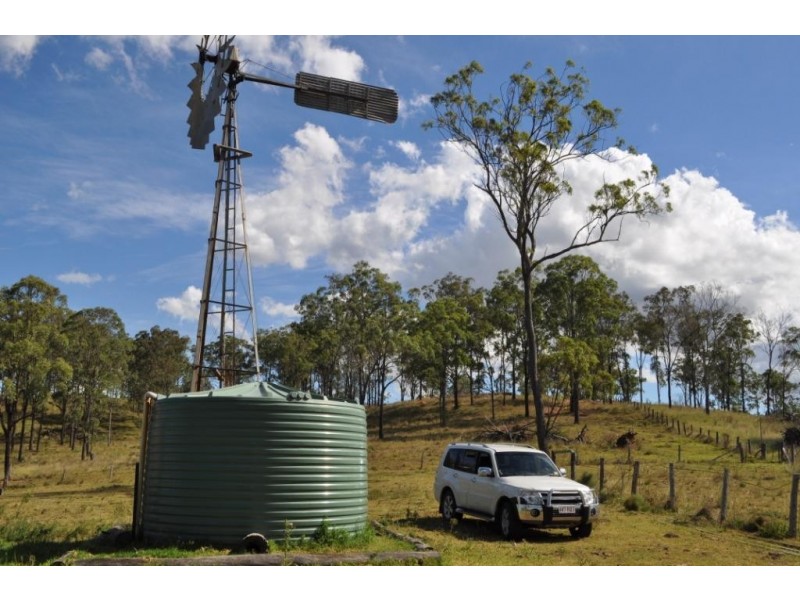 5224 New England Highway, Crows Nest QLD 4355