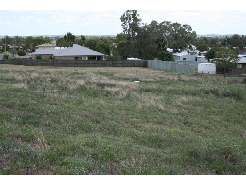 OAKEY Mountain View Drive, Oakey QLD 4401