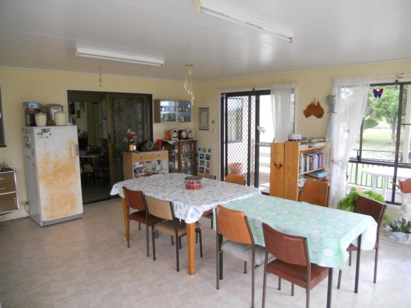 1194 Clifton-Pittsworth Road, Clifton QLD 4361