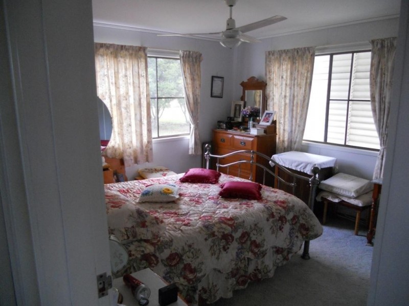 1194 Clifton-Pittsworth Road, Clifton QLD 4361