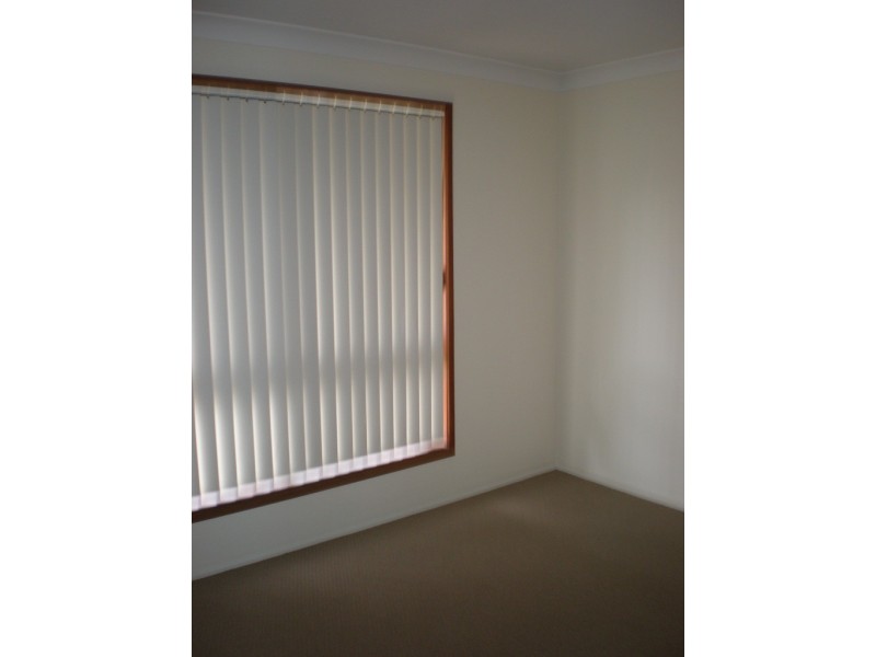 2 Croydon Street, Harristown QLD 4350