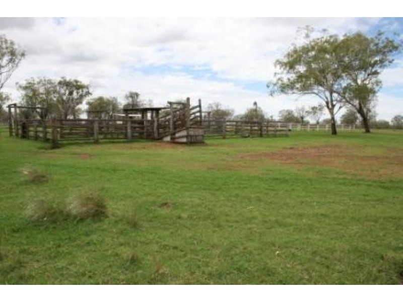 Aubigny QLD 4401