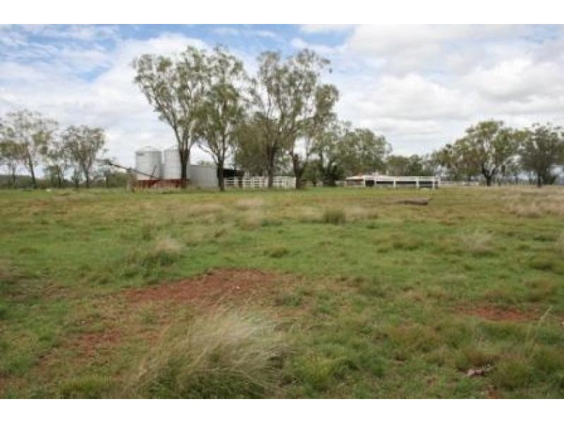 Aubigny QLD 4401