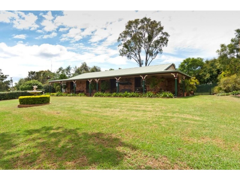 6 Goombungee Road, Kingsthorpe QLD 4400