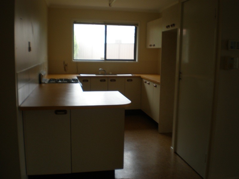 3 Coonawarra Court, Wilsonton Heights QLD 4350
