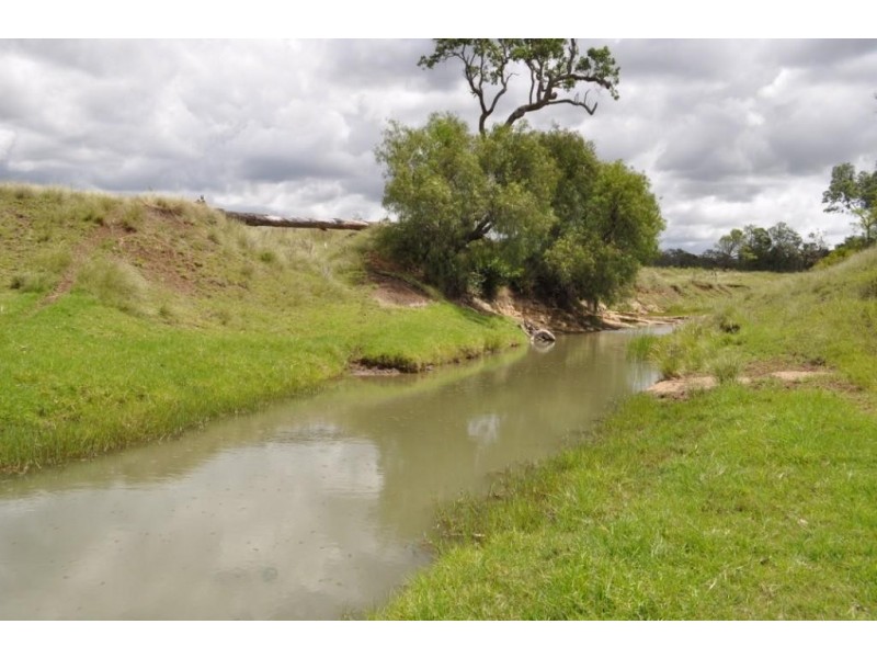 125 O’Connor Road, Crows Nest QLD 4355