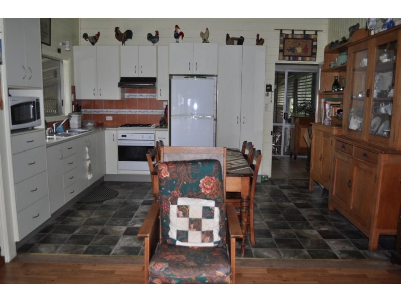 125 O’Connor Road, Crows Nest QLD 4355
