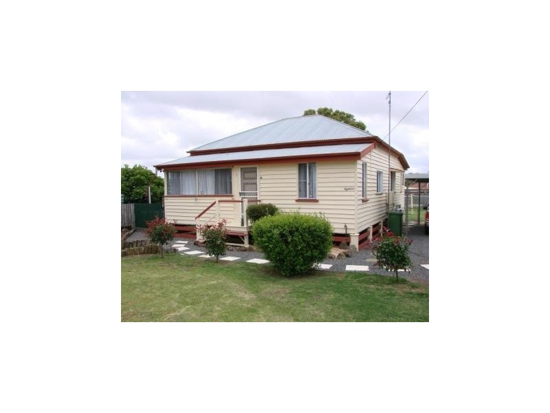 18 George Street, Cambooya QLD 4358
