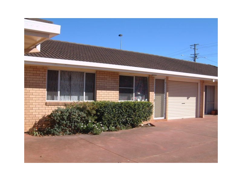 5/352a Bridge St, Wilsonton QLD 4350