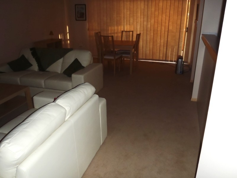 9/64 Gordon Avenue, Newtown QLD 4350