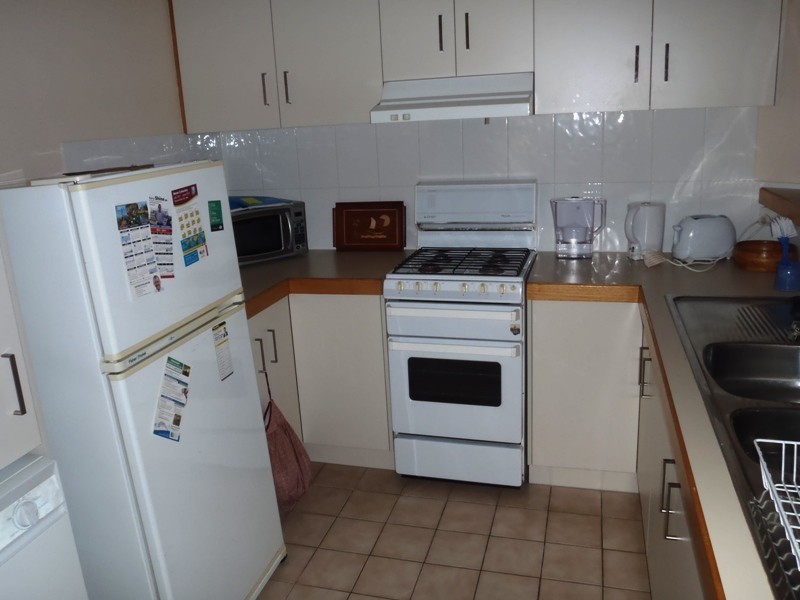 9/64 Gordon Avenue, Newtown QLD 4350